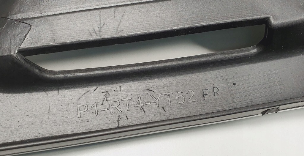 фото №4, Решётка бампера правая renault twingo ii