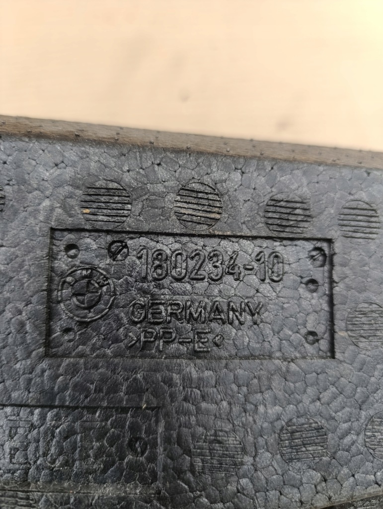 фото №16, Bmw f10 f11 піна абсорбер бампера датчик удару 180234-10