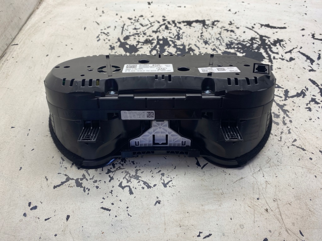 фото №7, Audi a3 8v лічильник прилади 8v0920874d
