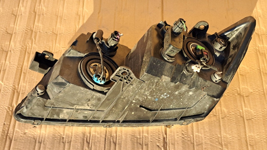 фото №5, Fiat freemont dodge journey - лампа eu