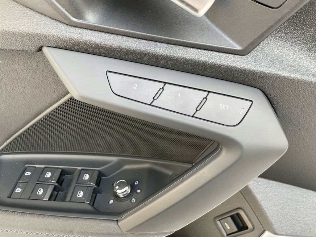 фото №6, Обшивки обивка дверь b&o кожа audi a3 s3 8y