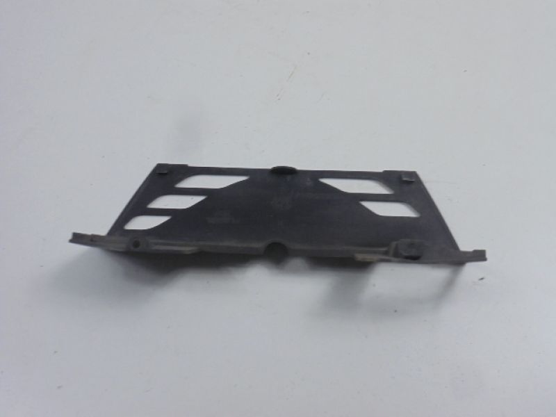 Купить Alfa romeo 156 решётка радиатора защита замка капот 156017564