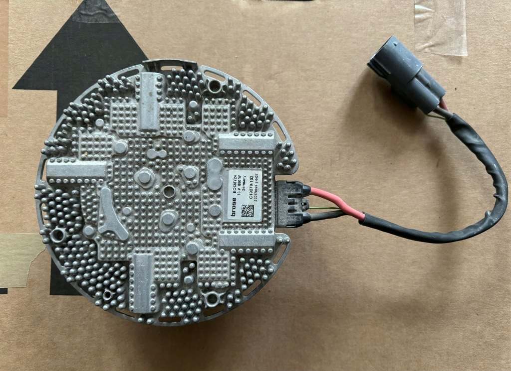 Купити Двигун вентилятора jeep grand cherokee wk2 durango 2017 2018 2019 2020