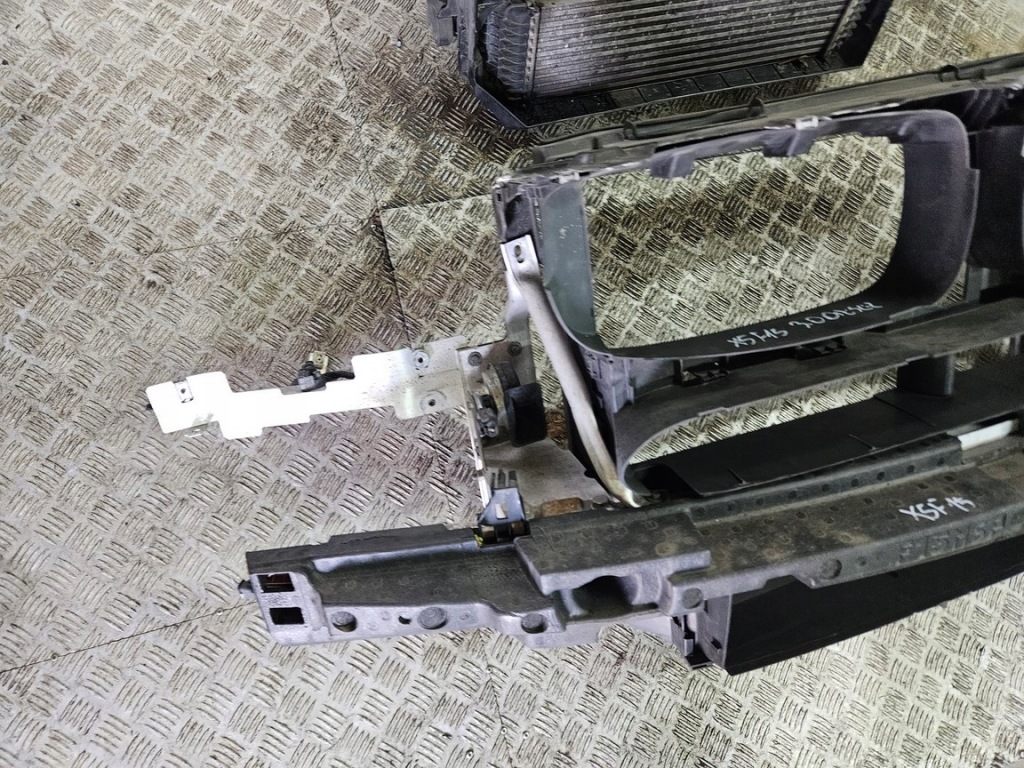 Ремень передний усилитель балка радиатор bmw x5 f15 x6 f16 3.0 дизель automa с Разборки