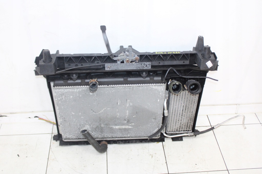 фото №8, Pas передний радиатор вентилятор peugeot 3008 i 2009r- 1.6 hdi