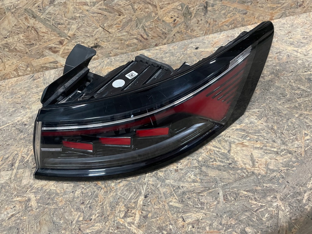 фото №1, Vw arteon shooting brake lift лампа права задня led