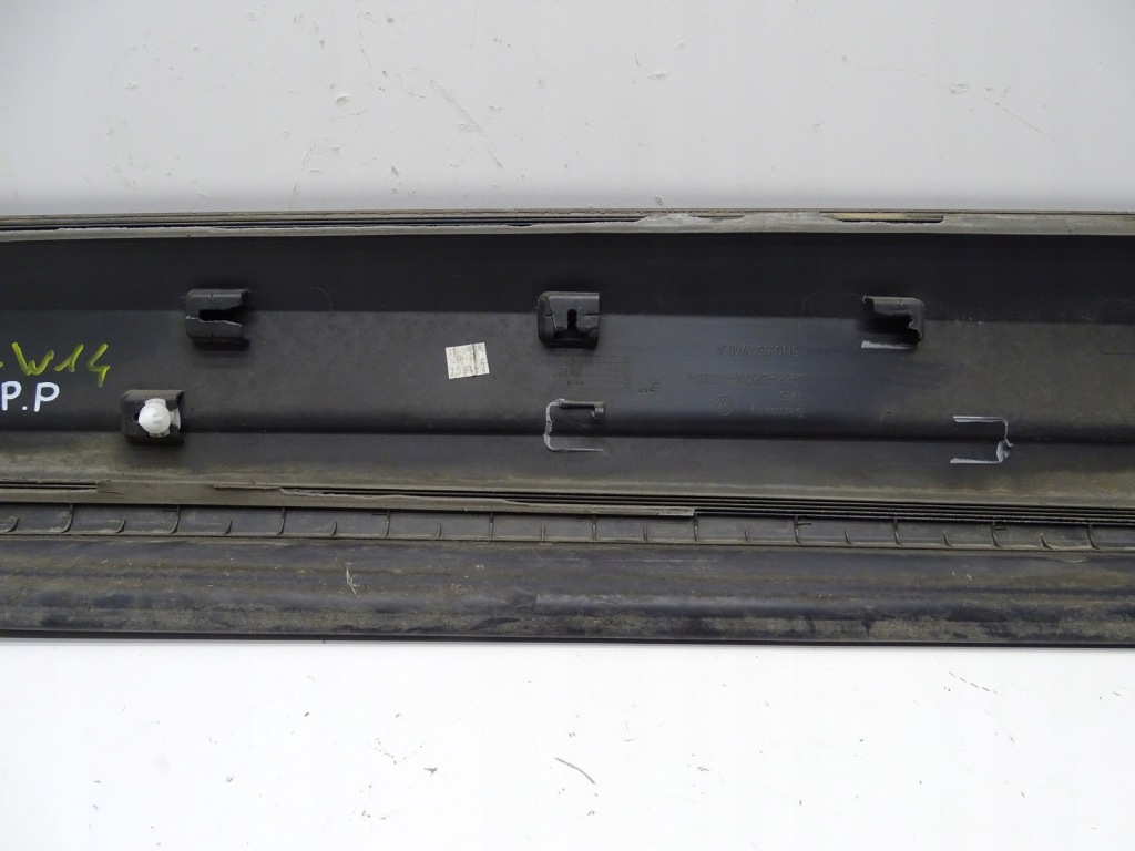 фото №8, Молдинг дверь правая правый перед передняя vw tiguan 5n 09r 5n0854940a