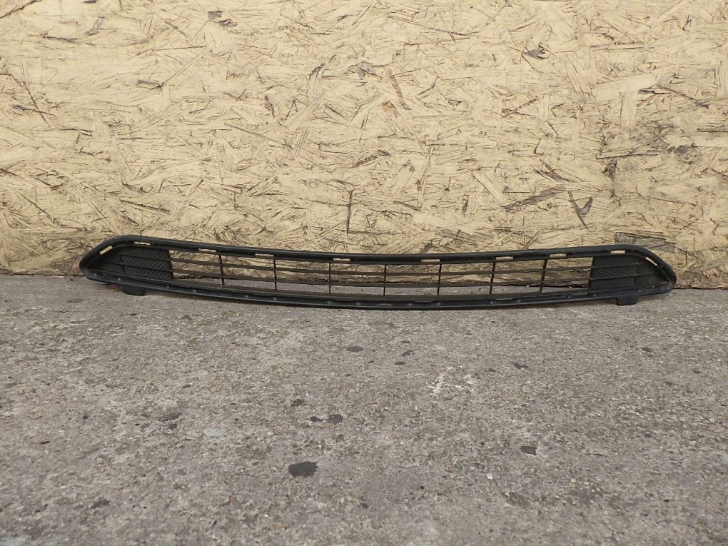 фото №1, Toyota rav4 rav iv 4 lift 15- решітка бампера передня