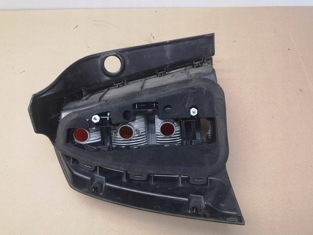 фото №13, Лампа правая задняя opel zafira b ii 05-08