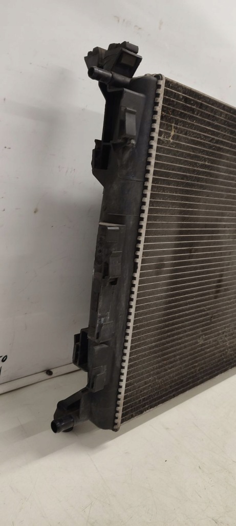 Радиатор воды вентилятор renault scenic 2 рестайлинг  1,5 dci Доставка