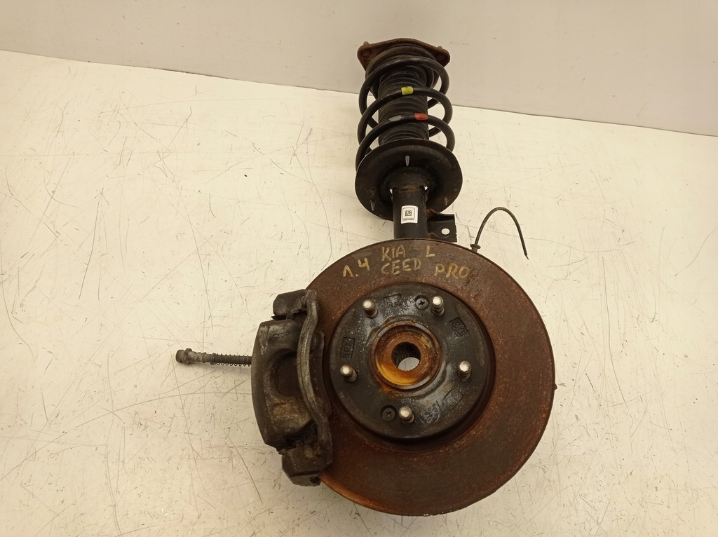 фото №1, Kia pro ceed ii 1.4 поворотный кулак mcperson левая