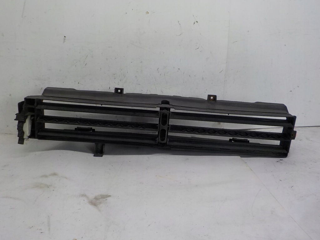 Opel astra j впуск повітря повітропровід жалюзі 13309431 Зі Шроту