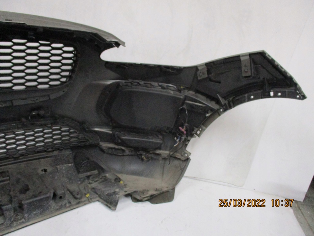 Бампер jaguar e pace 4x pdc передний перед с Разборки