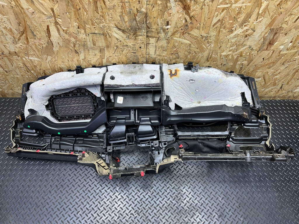 фото №16, Панель приладів приладова панель bmw x1 f48 czarna usa