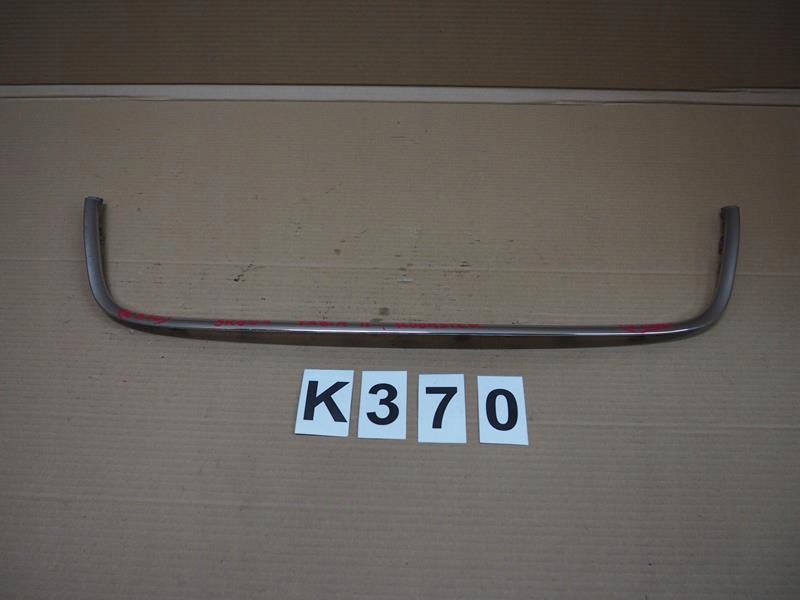 фото №1, Решітка радіатора бампера молдинг передня skoda fabia ii