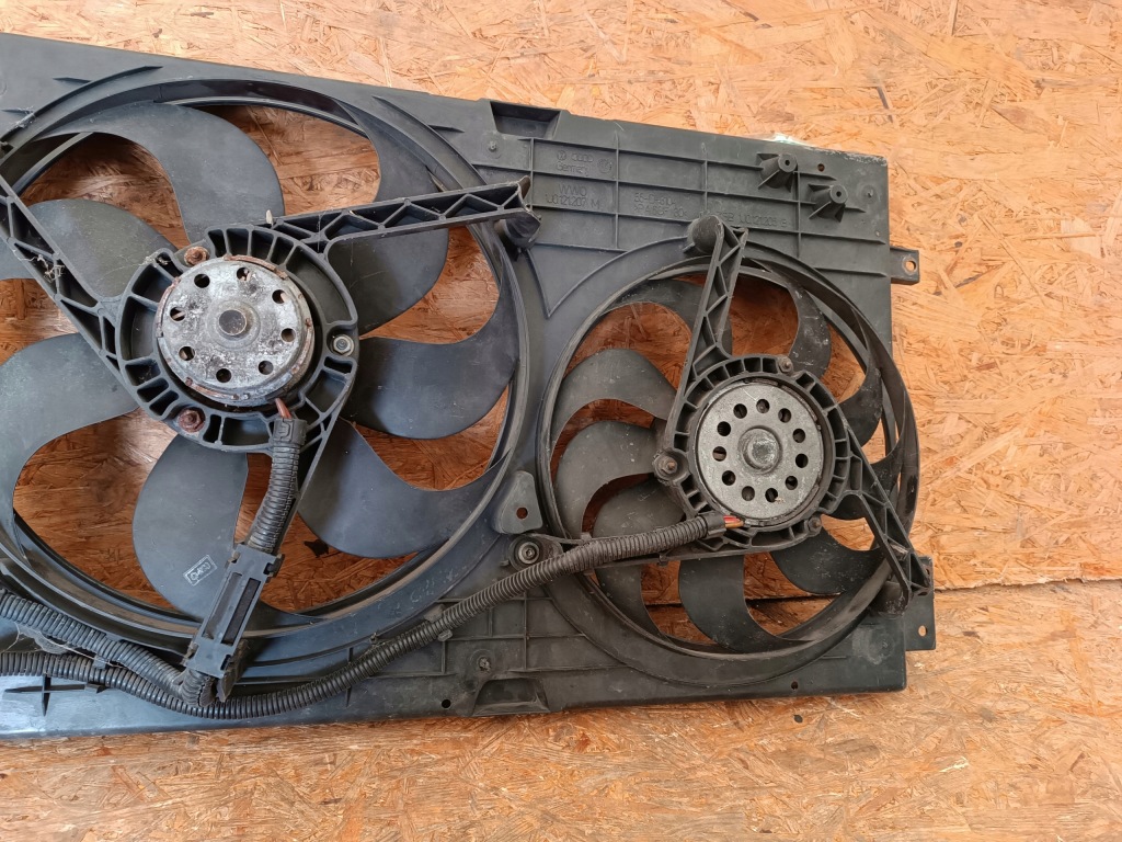 Вентиляторы радиатора audi a3 golf iv skoda octavia 1 1.6 1j0121207m в Украине