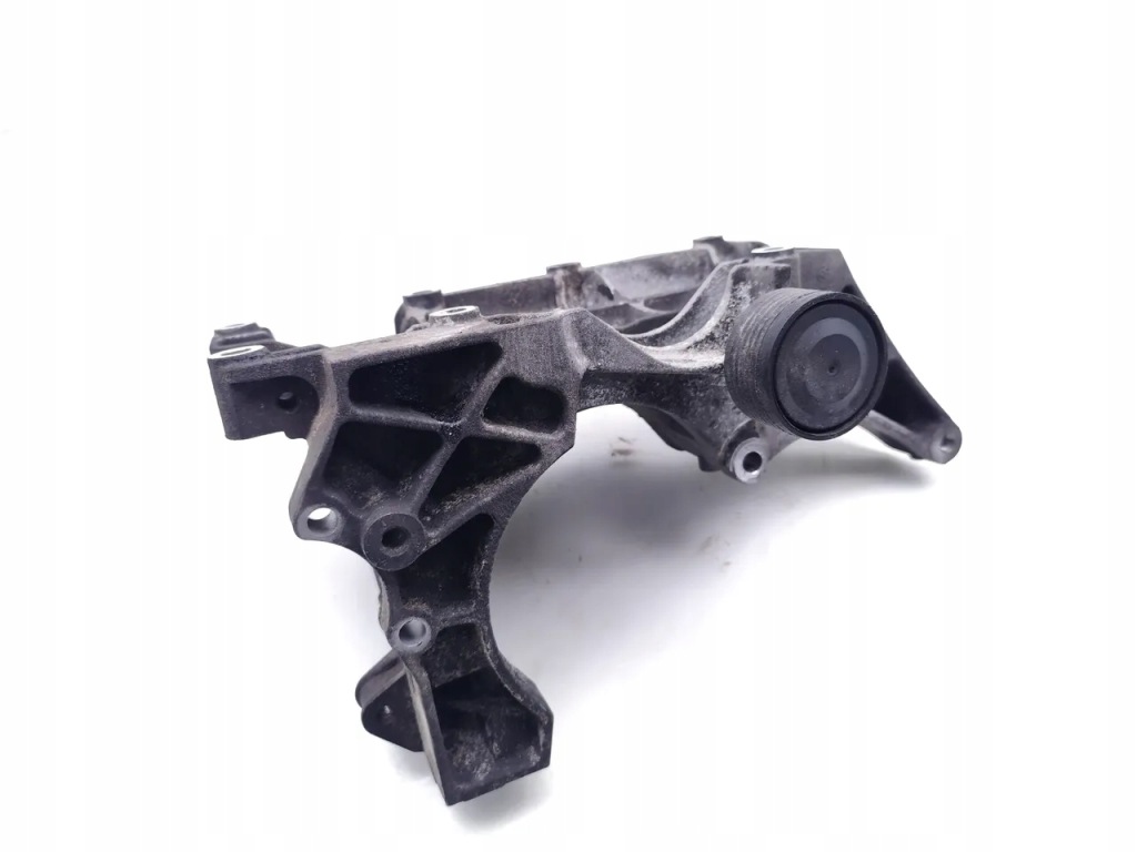 Bmw x3 кронштейн генератора 2.0sd дизель 130kw 177 hp 7802639 13992010 Недорого