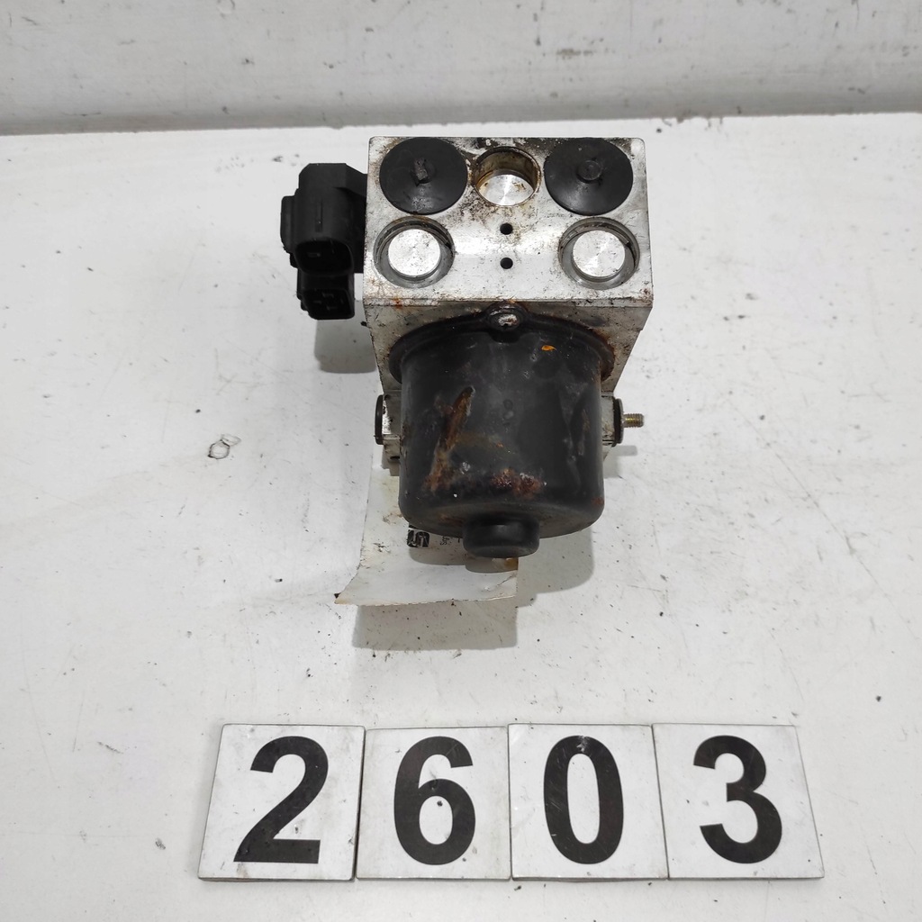 фото №1, Насос abs toyota camry 1330004030