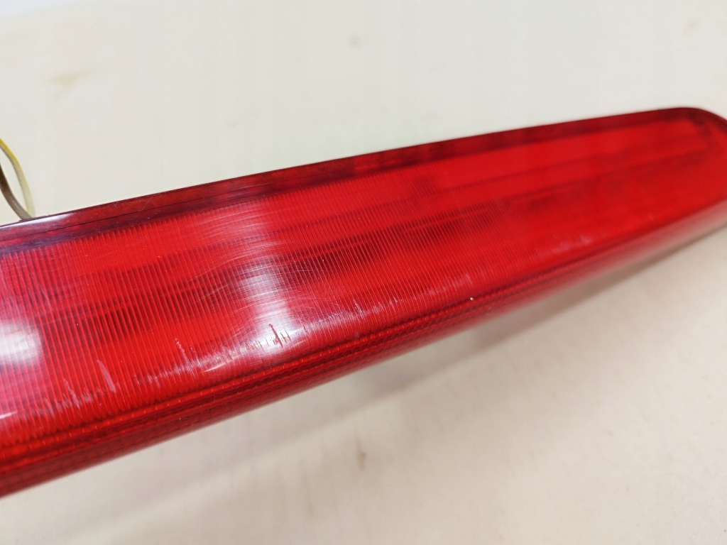 Лампа третій світло стоп кришки задній skoda octavia 2 2 рестайлінг  універсал 08-2013 в Україні