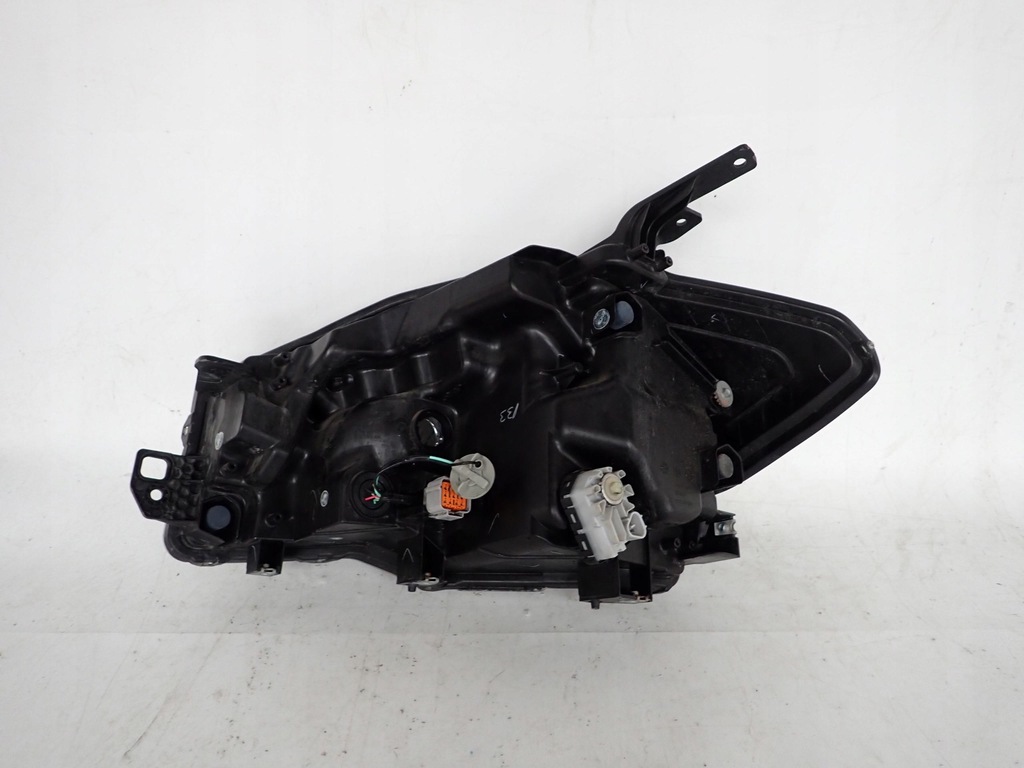 фото №11, Suzuki sx4 s-cross lift лампа левая перед передняя full led 100-18738