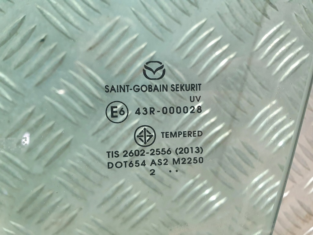 фото №1, Скло двері лівий перед mazda 3 bp iv hb 19-