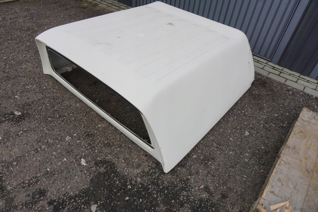 фото №11, Mitsubishi l200 iv обшивка hardtop 2007rok обшивка do кузов 2szt.