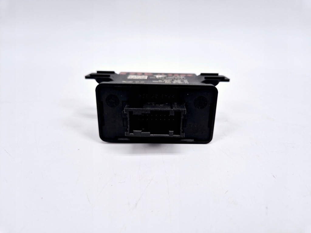 Модуль блок управления света peugeot 3008 ii 1.6 blue 2016- #9669 в Украине