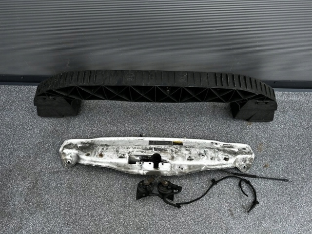 фото №1, Балка передняя vw amarok lift 2h6