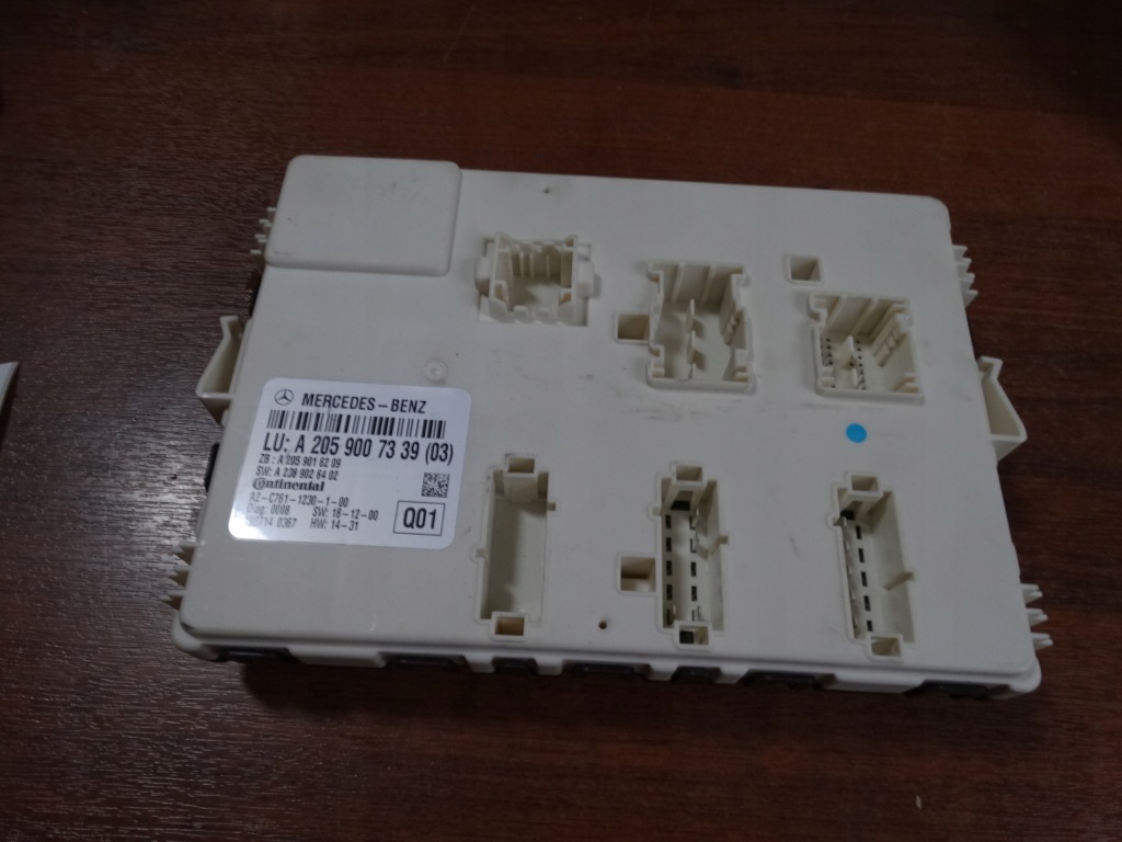 фото №1, Idealny блок управления модуль комфорта mercedes w205 1