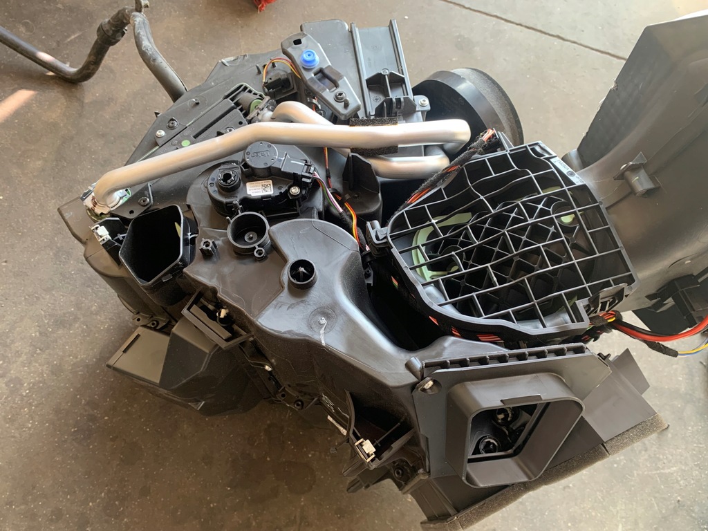 фото №8, Renault scenic iv обігрівач повітродувка europa 272705673r