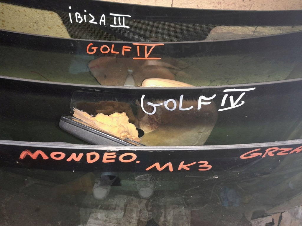 фото №1, Стекло передняя лобовое vw golf iv