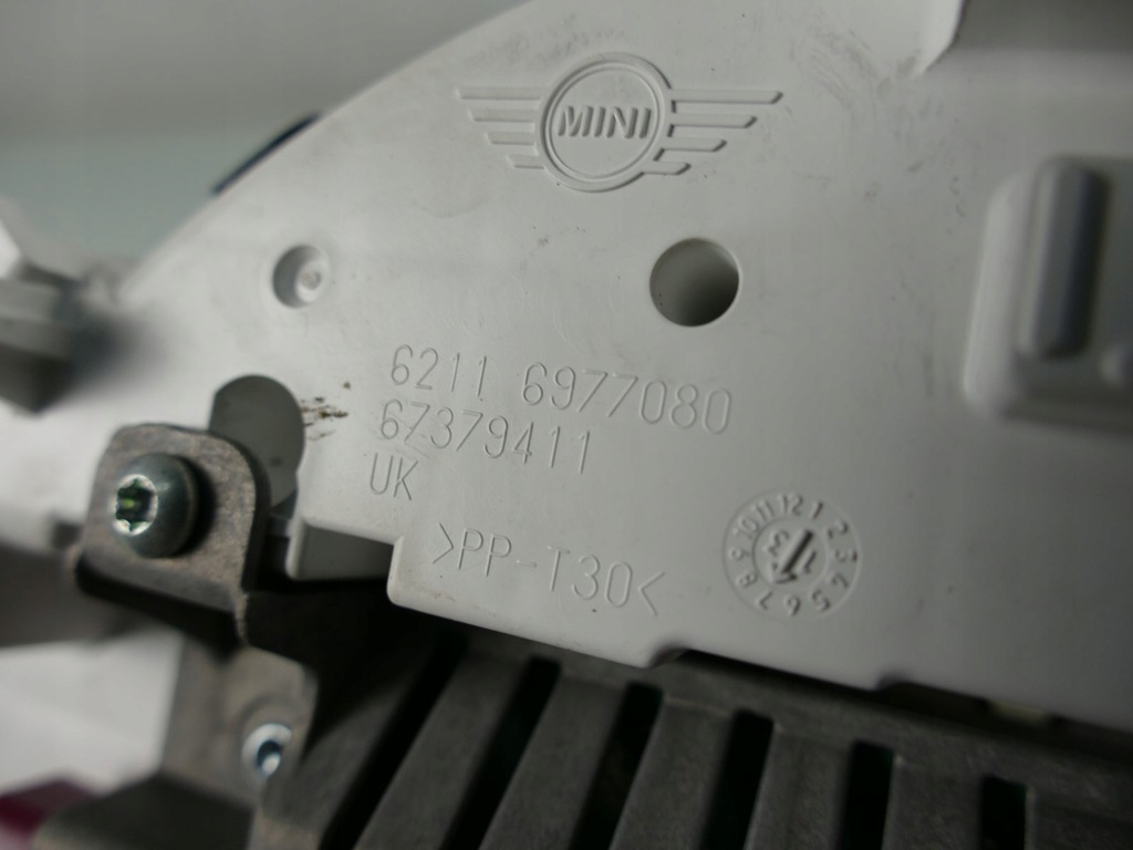 фото №11, Mini countryman s r60 счетчик приборы экран монитор