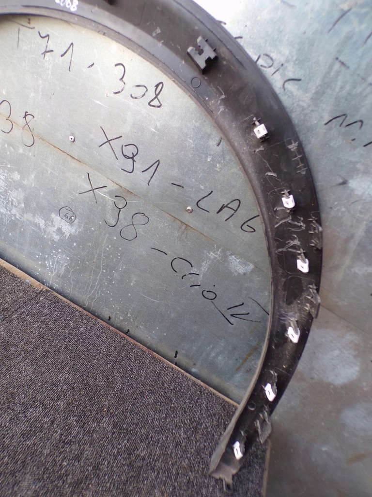 фото №10, Молдинг крыла правый задняя peugeot 2008 ii