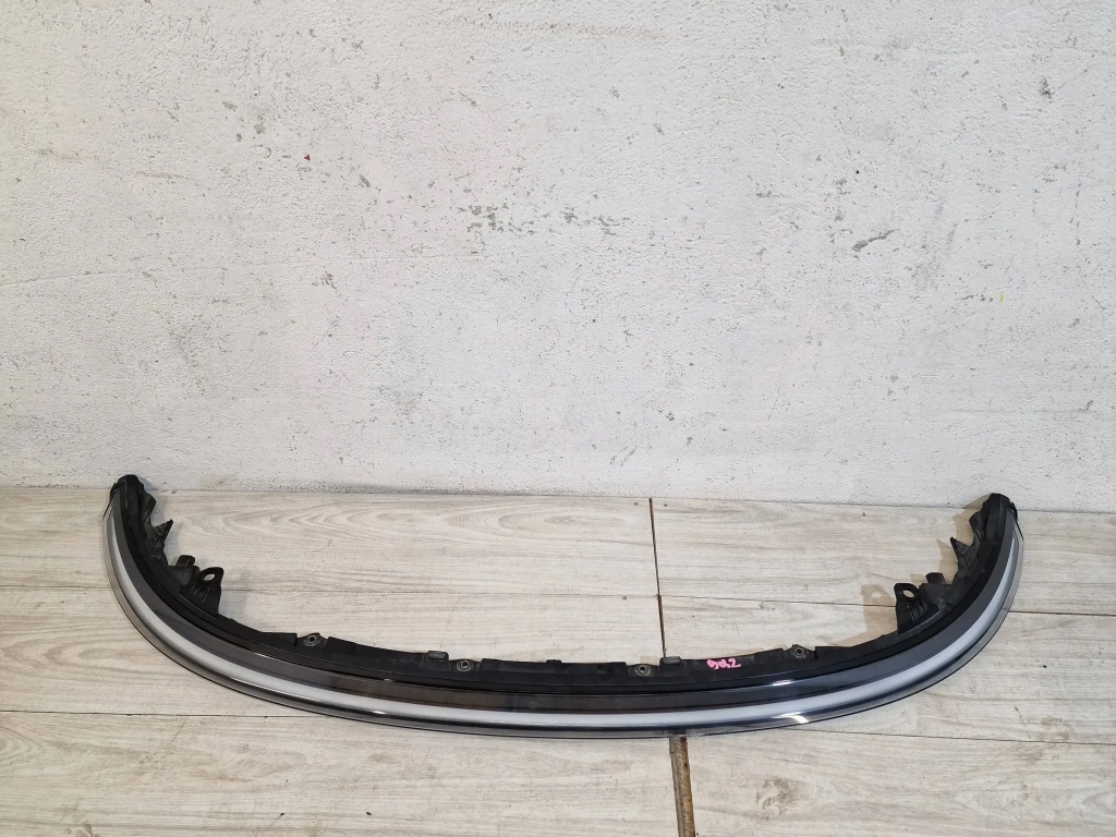 фото №1, Porsche 911 992 19- лампа накладка led задняя europa