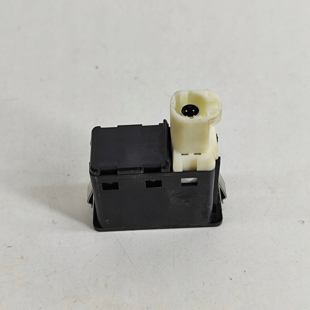 фото №5, Bmw i3 2018 роз'єм / з'єднувач usb