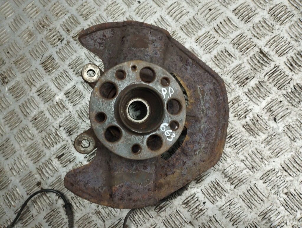 фото №1, Mercedes-benz a w169 2004 ступица колеса передний