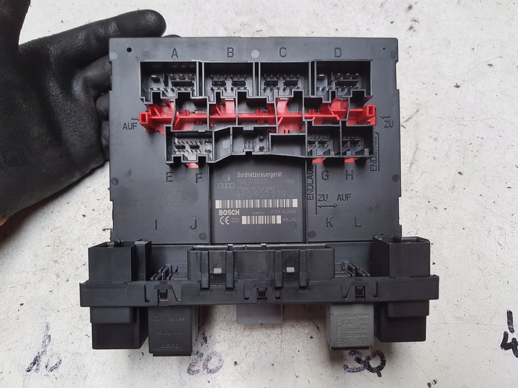 фото №1, Audi a3 8p 03-08r модуль блок керування блок управління бортовою мережею