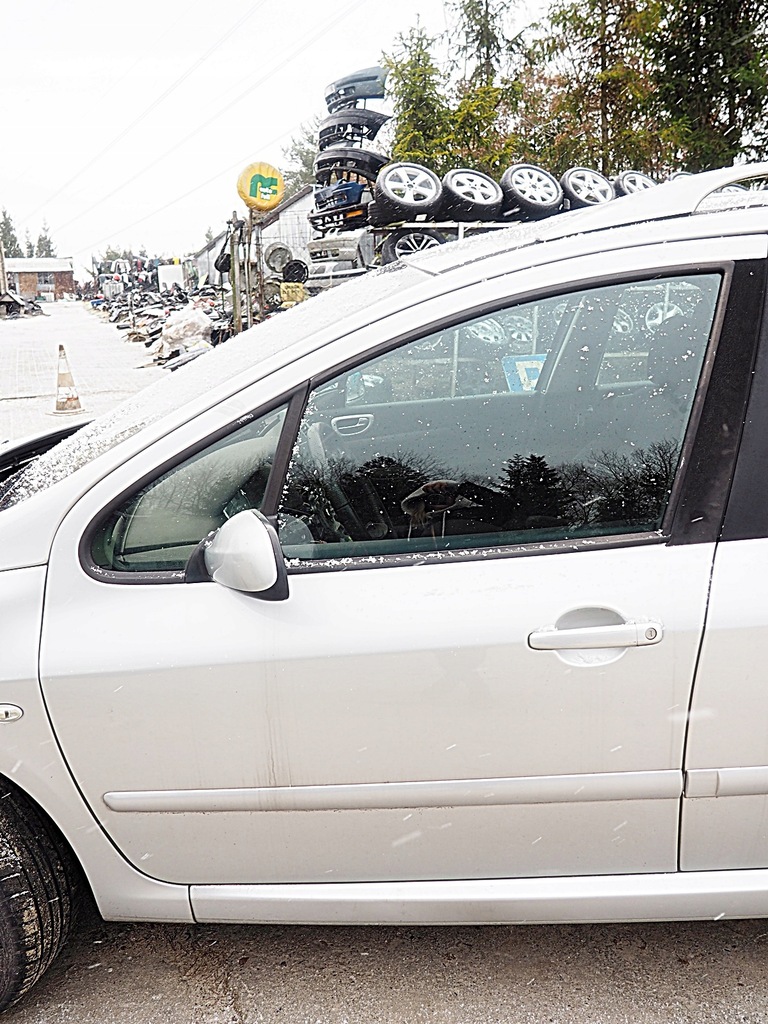фото №1, Peugeot 307 kombi 5-двері скло двері перед ліва