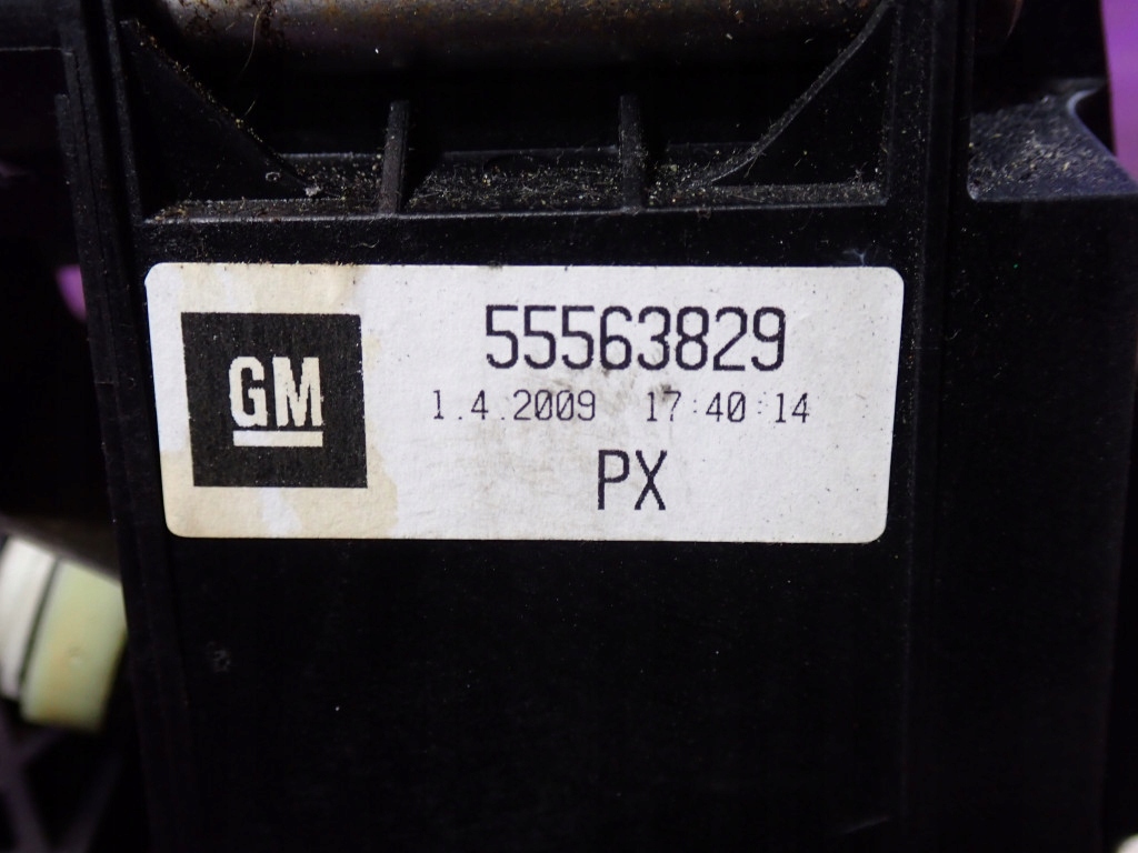 Opel insignia a i 2,0 cdti домкрат переключения передач тросы выборщик 55563829 Недорого