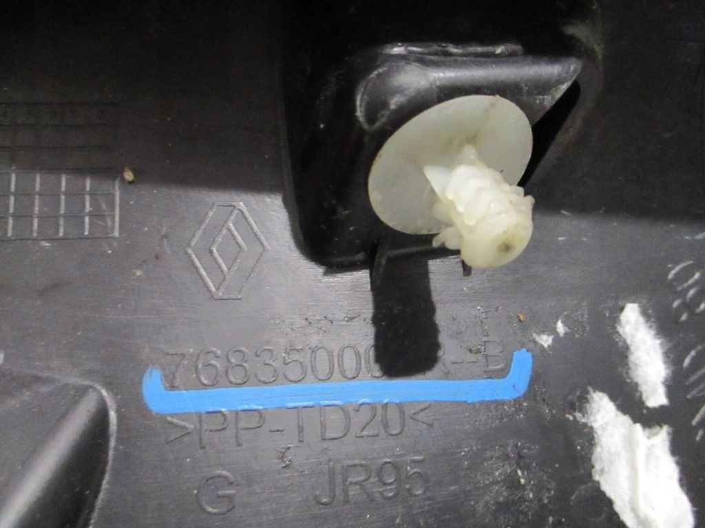 Renault scenic 3 левая молдинг стекло лобовое ted69 Цена