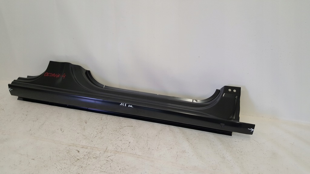 фото №4, Skoda superb 3 iii порог металлический правый 2015-2022r