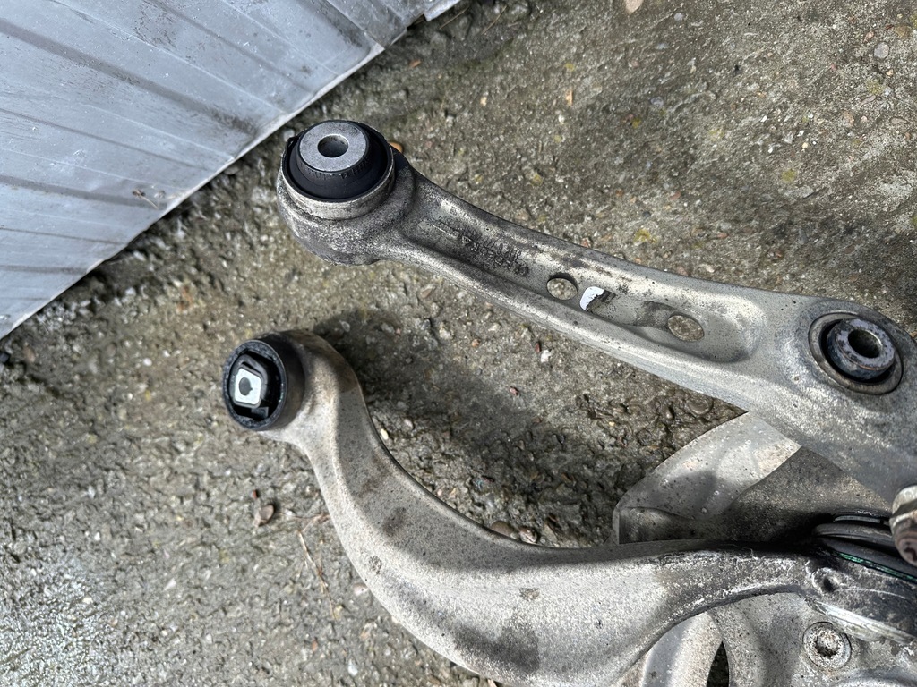 фото №8, Bmw 5 f10 f11 поворотный кулак правый перед xdrive рычаги