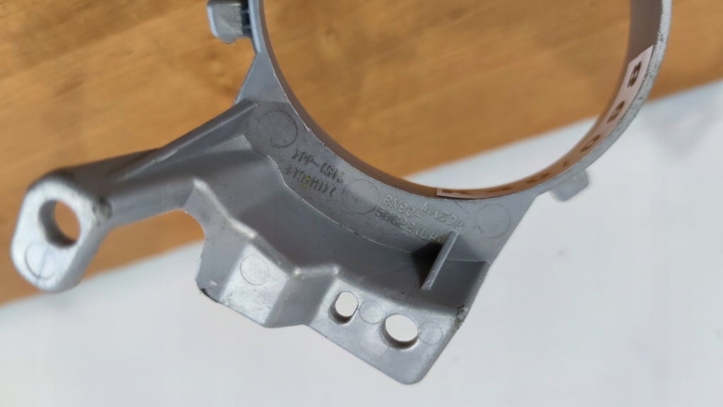 Mazda iii 3 левая рамка противотуманной фары решётка бампера Доставка