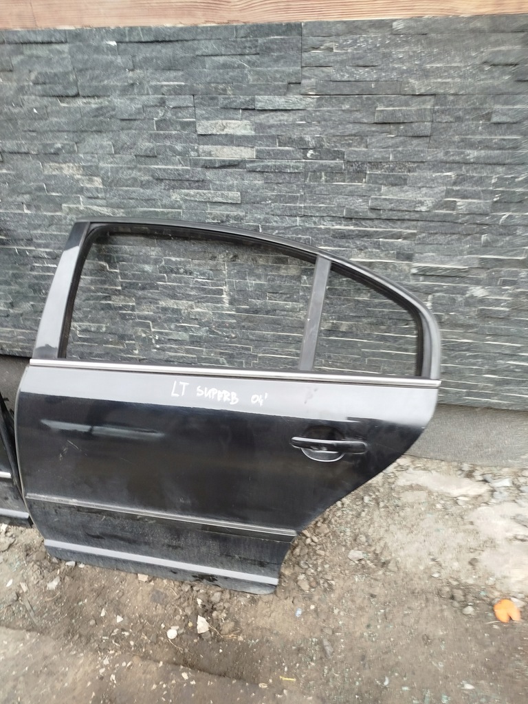 фото №1, Двері лівий задня skoda superb