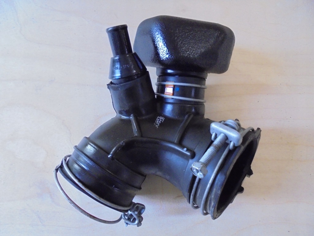 фото №2, Corolla e21 1.8h труба фільтра повітря