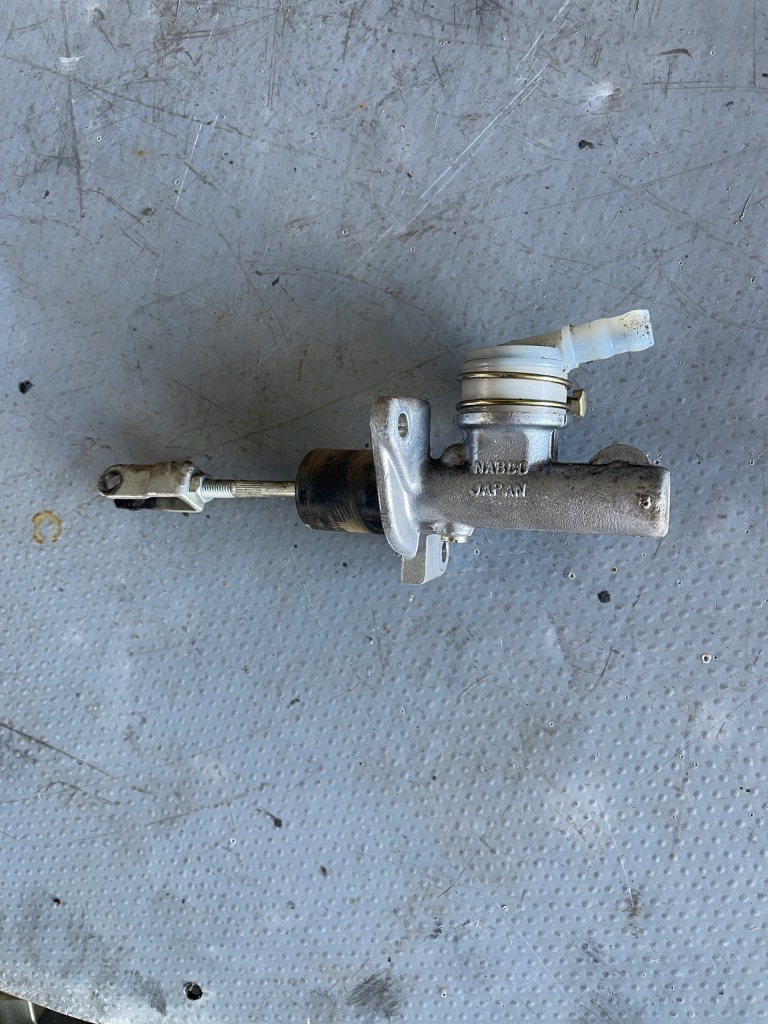 фото №1, Помпа насос зчеплення nissan cabstar 99-06rok