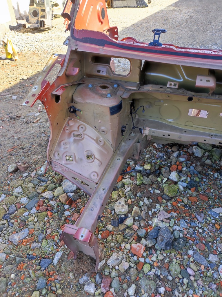 фото №3, Чверть права перед rifter partner berlingo iv 4 combo e proace city