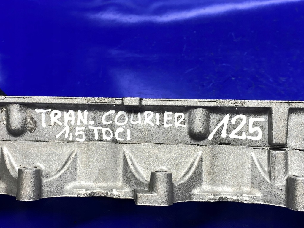 фото №12, Головка двигателя transit courier 1.5 tdci volvo peugeot 9685052710