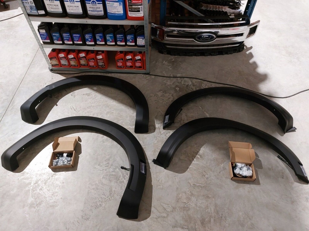 фото №1, 2021-23 ford f-150 raptor набор накладки с led