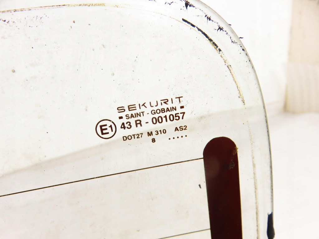 фото №2, Стекло левая задняя ford transit iv